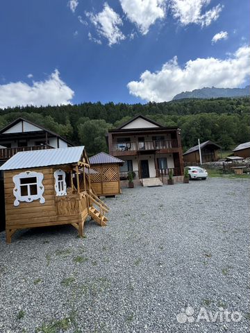 5-к. коттедж, 200 м² 
5-к. коттедж, 200 м²