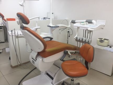 Стоматологическое кресло в аренду
