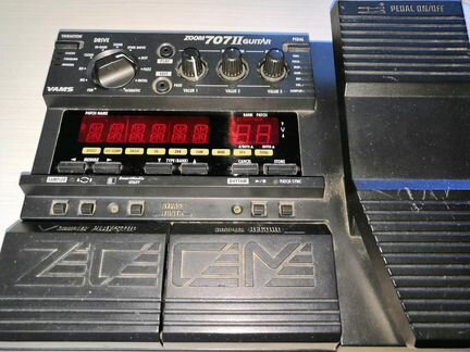 Гитарный процессор zoom 707 II