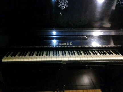 Отдам пианино