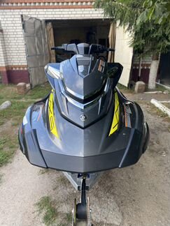 Yamaha VXS1800