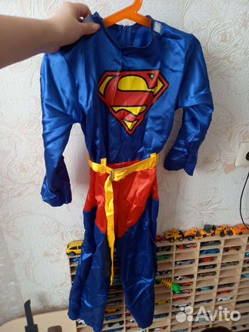 Костюм супермена
