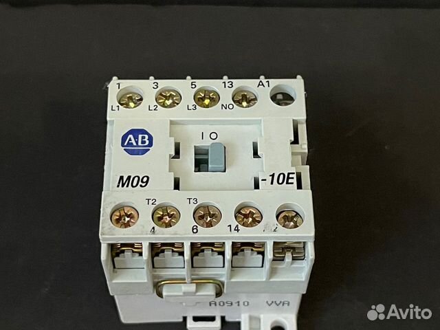 Контактор Allen-Bradley 100-MO9NZ*3 новый, 1 шт