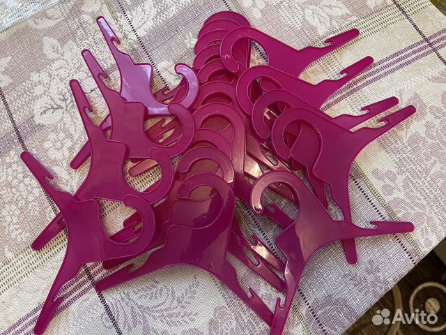 Продаю маленькие вешалки