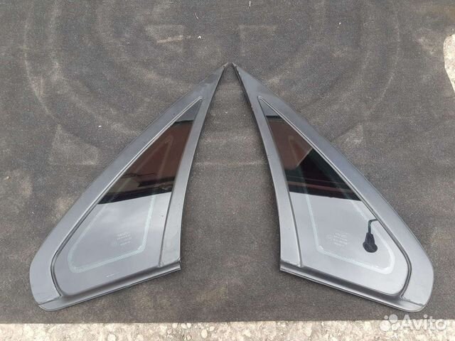 Задняя форточка Volvo s80