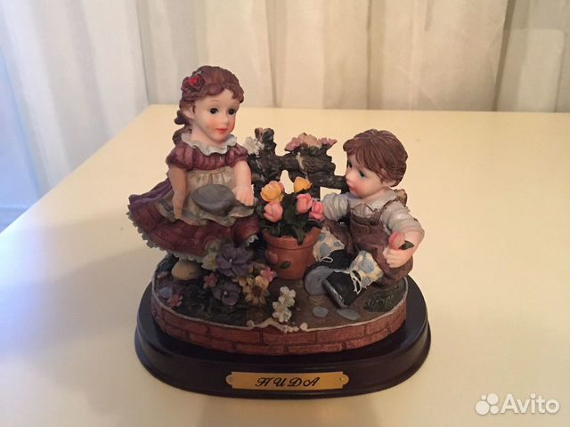 Декоративная статуэтка -пастораль