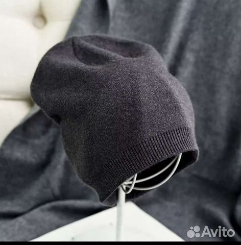Шапка женская новая темно-серая