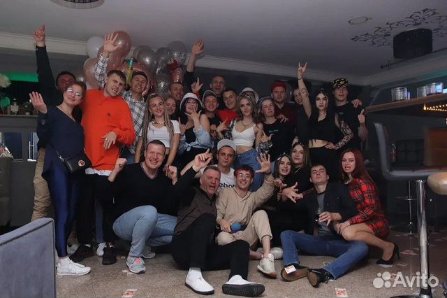 Ведущий и диджей