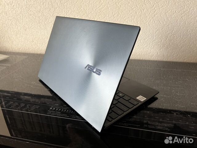 Новый asus Zenbook 14 UX425 16Gb / 512Gb Ростест
