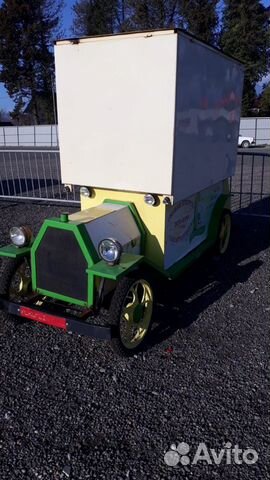 Прилавок торговый с местом