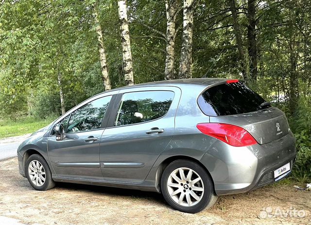 Peugeot 308 1.6 AT, 2011, 96 000 км