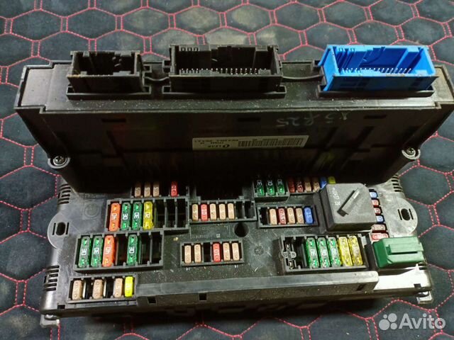 Блок предохранителей BMW X3 F25