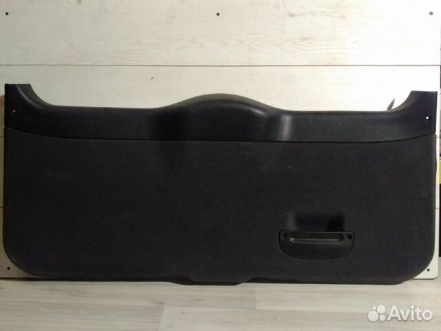 Обшивка двери багажника задняя Opel Astra G 2002
