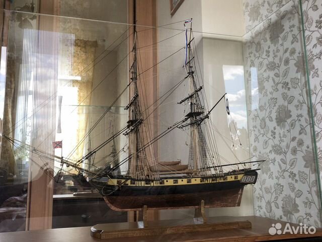 Футляр бокс для модели корабля