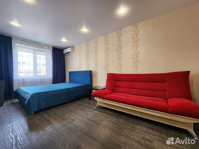 

1-к. квартира, 35 м², 7/10 эт.