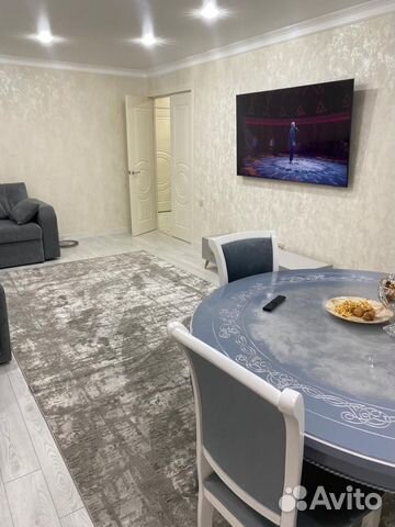 

2-к. квартира, 90 м², 3/5 эт.