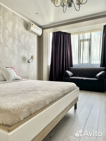 

1-к. квартира, 42 м², 8/9 эт.