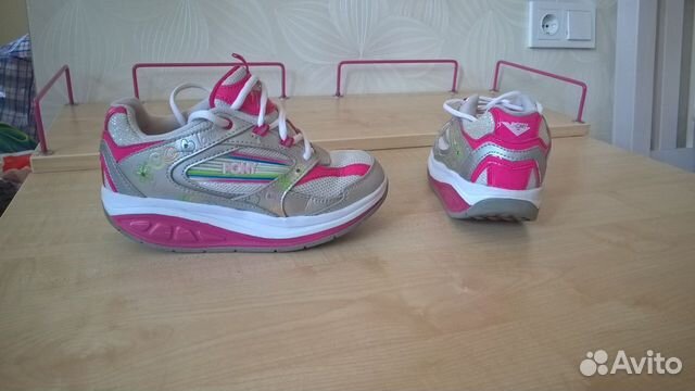 Кроссовки мвт