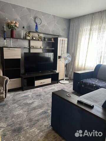 

1-к. квартира, 45 м², 9/9 эт.
