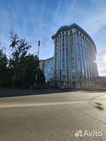 

1-к. квартира, 48 м², 4/10 эт.