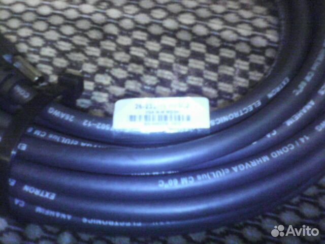 VGA кабель с обжатыми коннекторами М-М