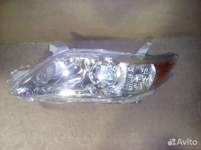 Тойота Камри левая фара Тойота Камри левая фара