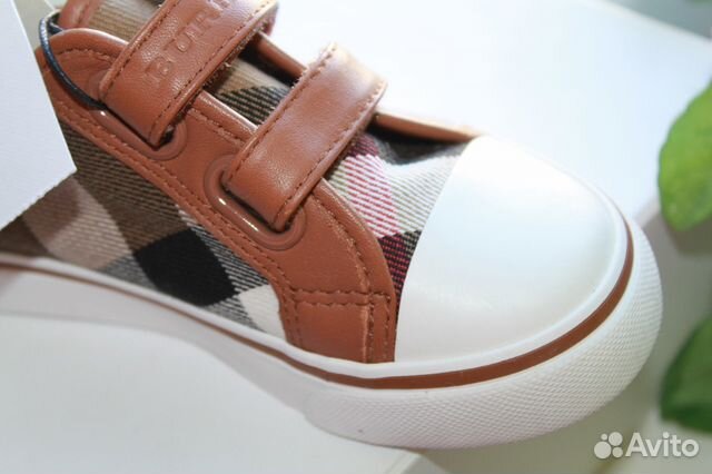 Кеды новые burberry Оригинал унисекс NEW Кеды новые burberry Оригинал унисекс NEW