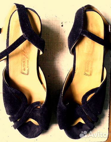 Босоножки черные, ремни, сумки