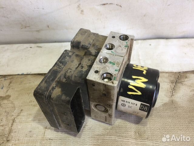 Блок(насос) ABS VW Jetta 6 Джетта 1K0907379AK