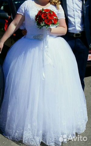 Свадебное платье