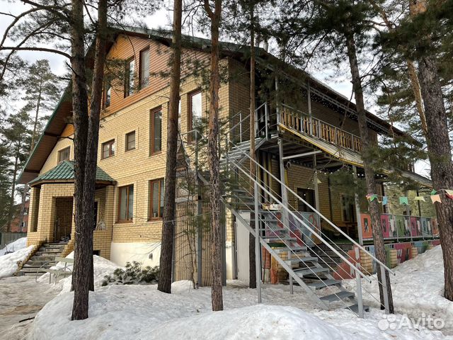 

10-к. и более дом, 600 м²
