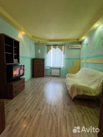 

2-к. квартира, 60 м², 2/3 эт.