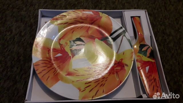 Блюдо для торта с лопаткой Новое