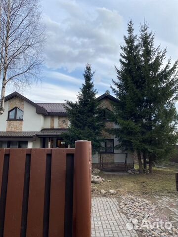 

6-к. коттедж, 220 м²