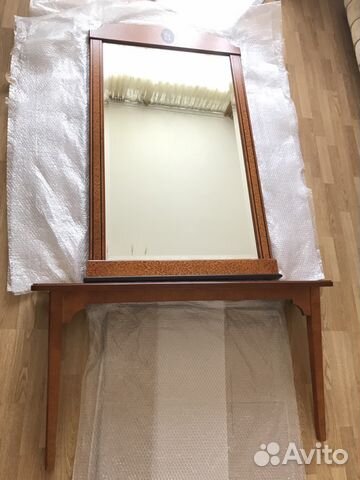Консоль с зеркалом Консоль с зеркалом
