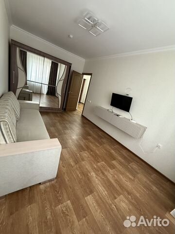 

1-к. квартира, 43 м², 3/9 эт.