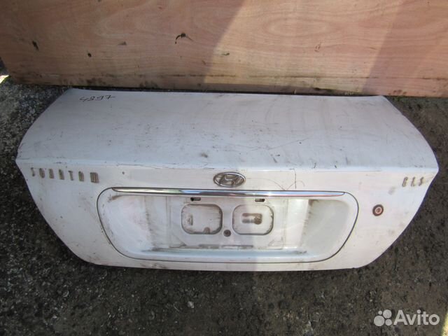 Крышка багажника на Hyundai Sonata 3 Крышка багажника на Hyundai Sonata 3