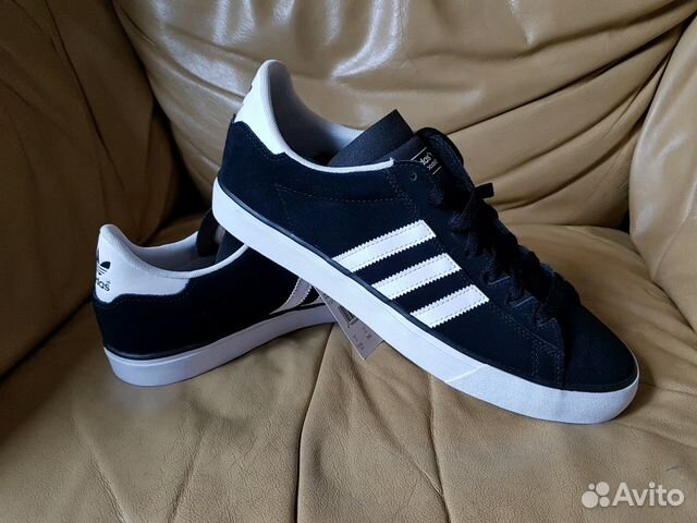 Кроссовки -кеды Adidas новые замшевые 44.5 р