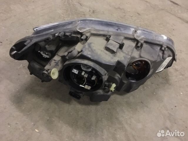 Фара левая e71