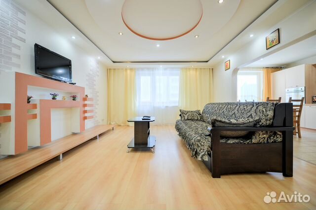 

3-к. квартира, 98 м², 3/10 эт.