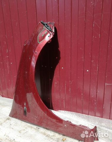 Renault Sandero Сандеро крыло переднее правое