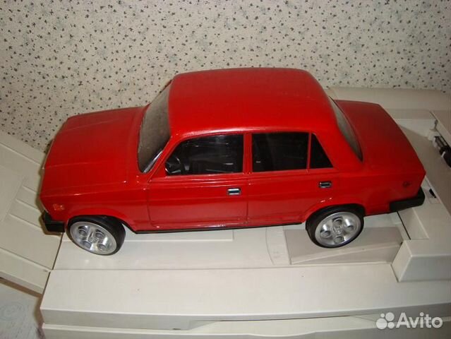 Ваз-2107 Жигули огромная масштаб 110 Ваз-2107 Жигули огромная масштаб 110