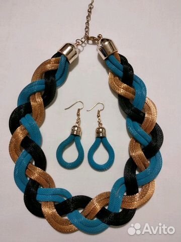 Комплект ожерелье и серьги