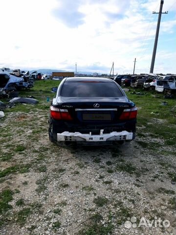 Lexus LS 4.3 AT, 2006, битый, 150 000 км Lexus LS 4.3 AT, 2006, битый, 150 000 км