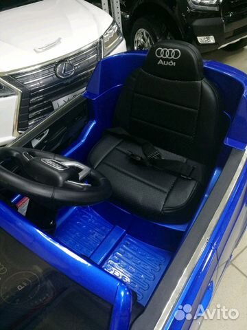 Электромобиль на пульте управления Audi Q7 Blue