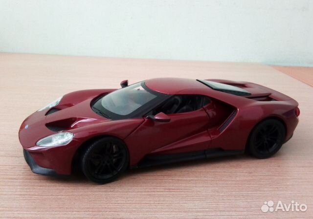 Модель автомобиля Ford GT 2017 1/24