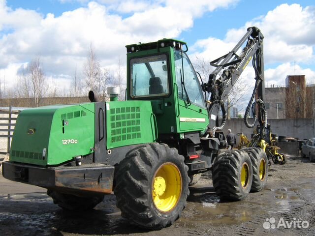 Харвестер John Deere 1270d