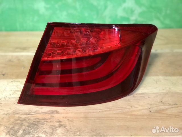 Задний правый фонарь бмв Ф10 дорестайлинг