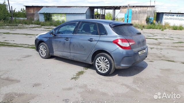 Citroen C4 1.6 МТ, 2011, битый, 104 000 км