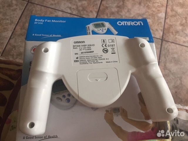 Весы жироанализатор Omron BF-306 Весы жироанализатор Omron BF-306